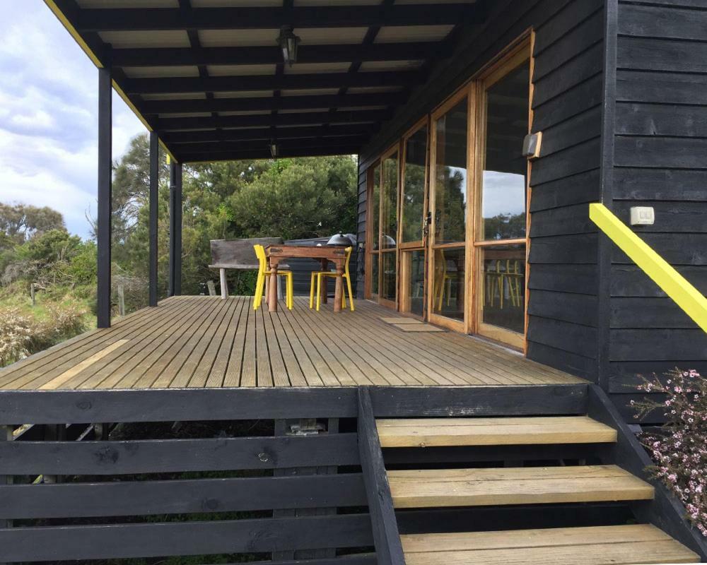 Black Cockatoo Cottages Yanakie Exterior photo